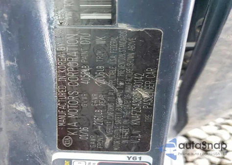 2016 Kia Forte Sx z USA, uszkodzony, nr VIN KNAFZ5A38G5590142